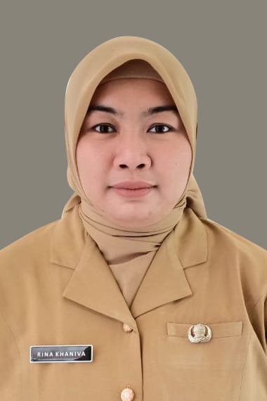 Rina Khaniva, S.Pd.